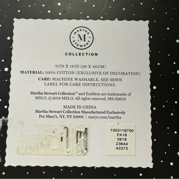 Martha Stewart Set of 2 Christmas Guest Towels - Picture 4 of 4